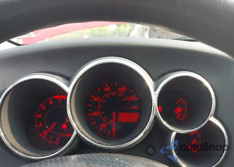 2003 Pontiac Vibe z USA, uszkodzony, nr VIN 5Y2SL62823Z467488